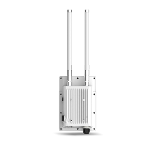 UG67 Outdoor LoRaWAN® Gateway